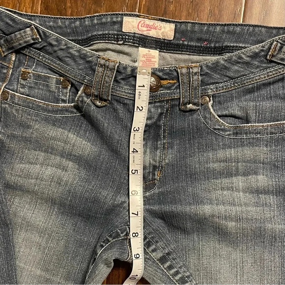 Vintage Candie's Low Rise Y2k Flared Denim Jeans - Picture 6 of 9